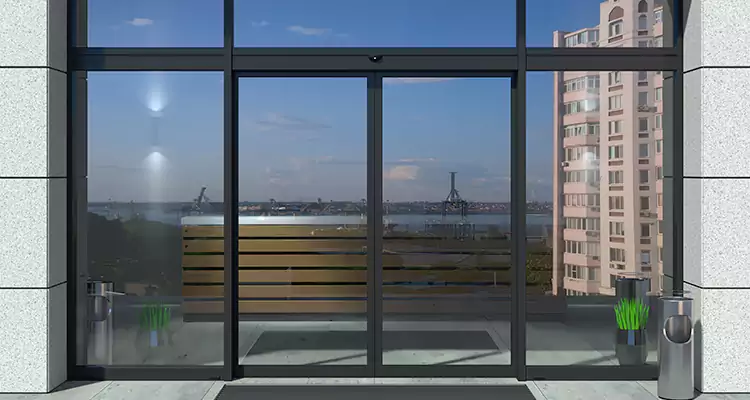 Our Patio Door Casing Repair Services in Oakland Park, FL