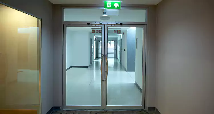 Emergency Glass Door Repair in Oakland Park, FL