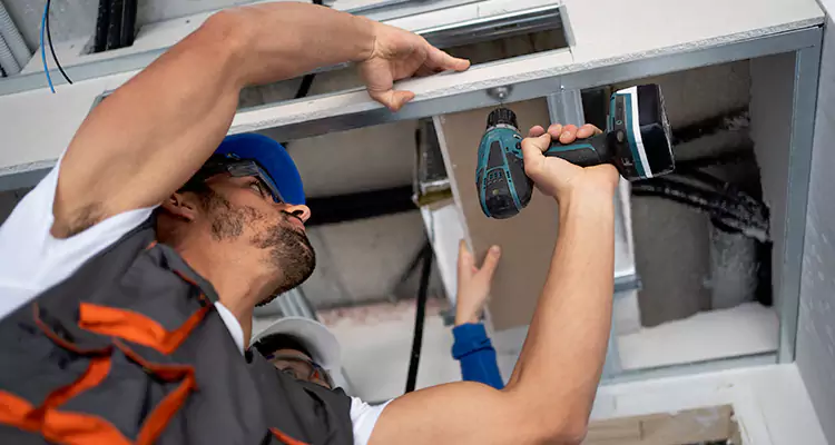 Emergency Overhead Door Repair in Oakland Park, FL