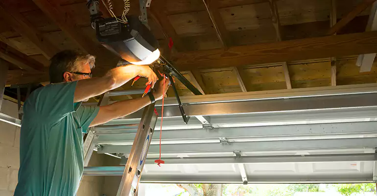 Chamberlain Garage Door Repair in Oakland Park, FL