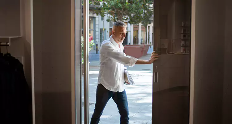 Track Cleaning and Repair for Stuck Doors in Oakland Park, FL
