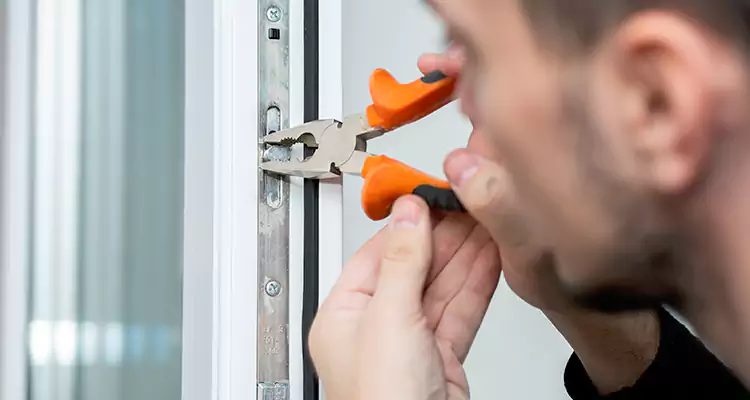 Patio Door Latch Repair in Oakland Park, FL